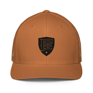 Hunters Closed-back trucker cap